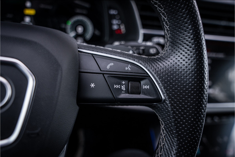 Audi Q8 55 TFSIe quattro Pro Line S ** Panodak ** Memory ** B&O ** Trekhaak
