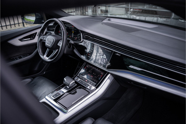 Audi Q8 55 TFSIe quattro Pro Line S ** Panodak ** Memory ** B&O ** Trekhaak