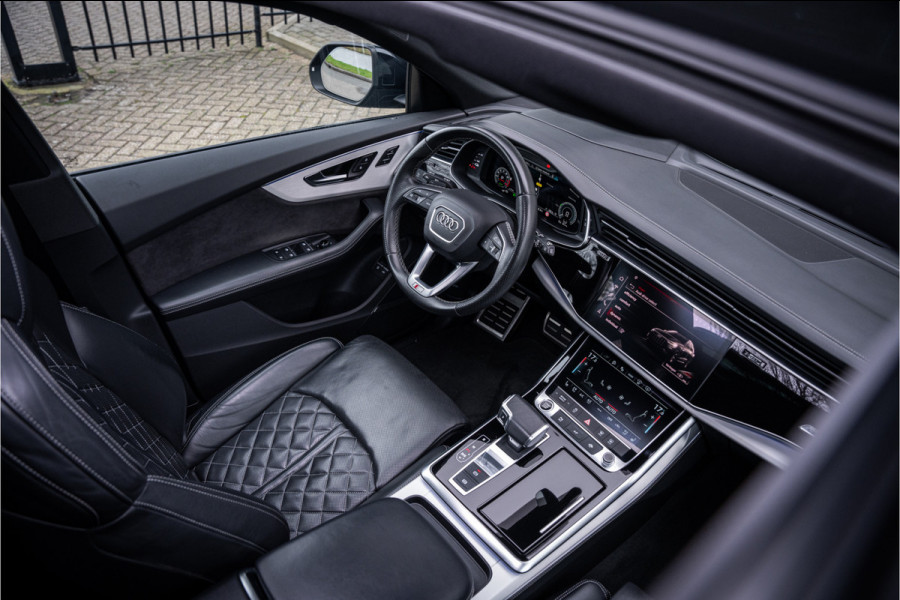 Audi Q8 55 TFSIe quattro Pro Line S ** Panodak ** Memory ** B&O ** Trekhaak