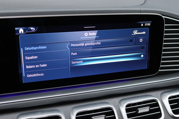 Mercedes-Benz GLE 450 d 4MATIC AMG Line Premium | Luchtvering | Distronic+ | Trekhaak | Stoelventilatie | Burmester | Verwarmd Stuurwiel | Standkachel | Panoramadak | Nappa Leder |