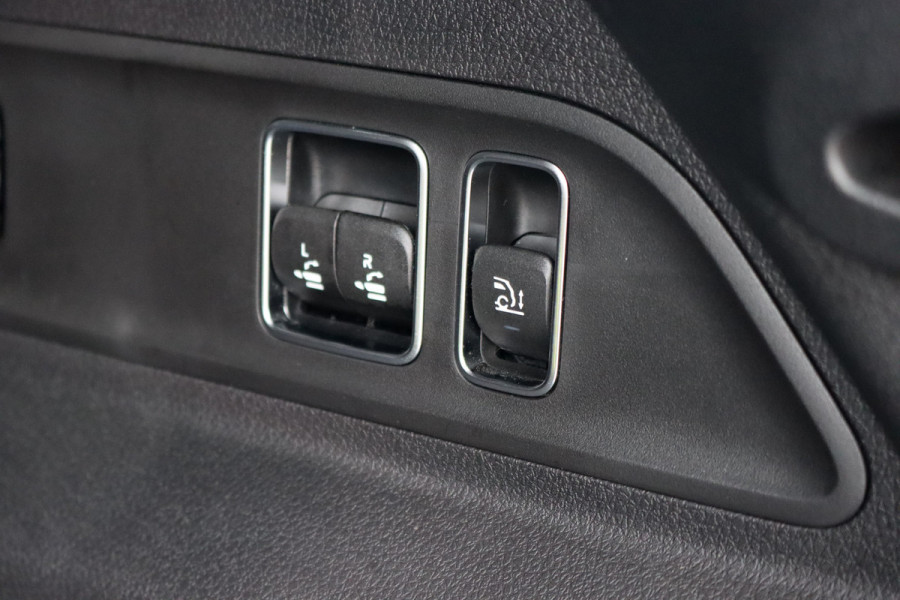 Mercedes-Benz GLE 450 d 4MATIC AMG Line Premium | Luchtvering | Distronic+ | Trekhaak | Stoelventilatie | Burmester | Verwarmd Stuurwiel | Standkachel | Panoramadak | Nappa Leder |