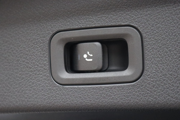 Mercedes-Benz GLE 450 d 4MATIC AMG Line Premium | Luchtvering | Distronic+ | Trekhaak | Stoelventilatie | Burmester | Verwarmd Stuurwiel | Standkachel | Panoramadak | Nappa Leder |