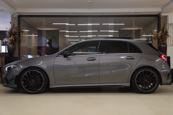 Mercedes-Benz A-Klasse 200 Business Solution AMG PANO/CAM/LANEASSIST/ACC/STOELVER/SFEERVER/VOL