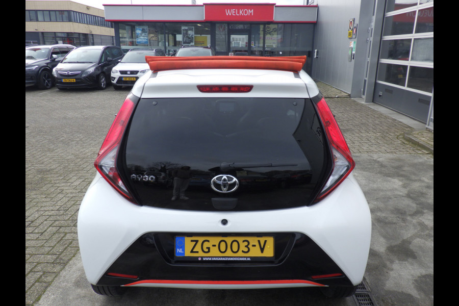 Toyota Aygo 1.0 VVT-i x-otic, Open Dak, Camera, NL/NAP, Compleet!