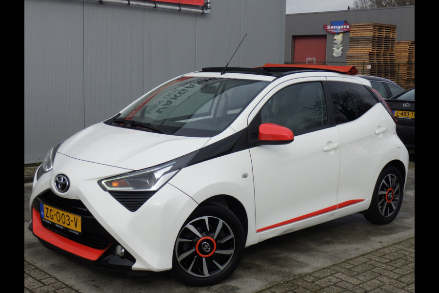 Toyota Aygo 1.0 VVT-i x-otic, Open Dak, Camera, NL/NAP, Compleet!