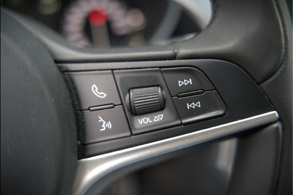 Alfa Romeo Giulia 2.0 T AWD Veloce Q4 | Harman Kardon | Stuurverwarming | Stoelverwarming | Memory Seat | Keyless | Adaptive Cruise Control | Camera | Navigatie | DNA | Leer | QV Velgen | Elektrische Stoelen | Dodehoek Detectie |