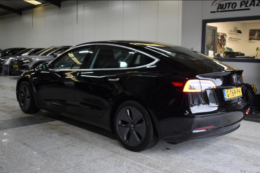 Tesla Model 3 Standard RWD Plus 60 kWh / Leder / AutoPilot 3 / Self Driving / APK /