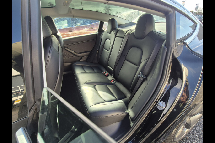 Tesla Model 3 Standard RWD Plus 60 kWh / Leder / AutoPilot 3 / Self Driving / APK /