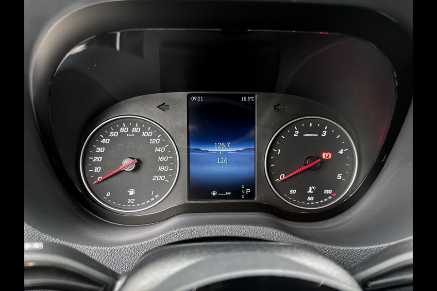 Mercedes-Benz Sprinter 319 1.9 CDI L2 Pro 3500kg Trekhaak Navigatie Parkeerpakket Carplay Betimmering BPM vrij Stoelverwarming