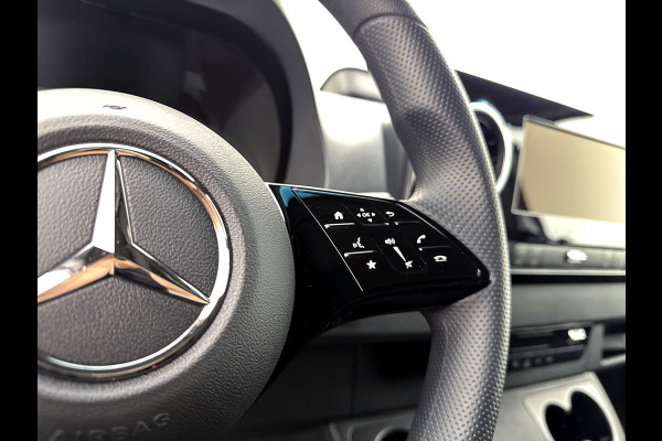 Mercedes-Benz Sprinter 319 1.9 CDI L2 Pro 3500kg Trekhaak Navigatie Parkeerpakket Carplay Betimmering BPM vrij Stoelverwarming