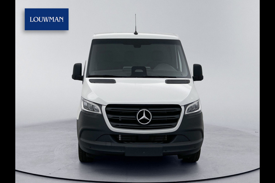 Mercedes-Benz Sprinter 319 1.9 CDI L2 Pro 3500kg Trekhaak Navigatie Parkeerpakket Carplay Betimmering BPM vrij Stoelverwarming