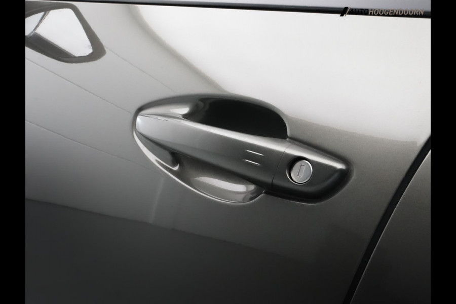 Peugeot 3008 1.6 HYbrid 225 Blue Lease Premium Luxe (ACHTERUITRIJCAMERA,DODEHOEK,APPLE CARPLAY,CRUISE,LED,NAVIGATIE,TOPCONDITITIE)