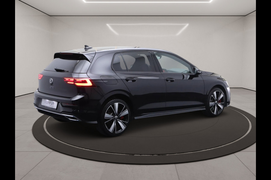Volkswagen Golf 1.4 eHybrid GTE 245 PK, Leder, Memory, Mistlampen, Stoelkoeling + Verwarming