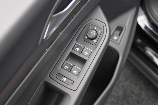 Volkswagen Golf 1.4 eHybrid GTE 245 PK, Leder, Memory, Mistlampen, Stoelkoeling + Verwarming