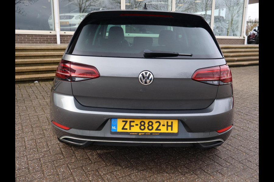 Volkswagen e-Golf + LEDER SPORTINTERIEUR | VIRTUAL COCKPIT | ADAPTIVE CRUISE | LED | CAMERA | STOELVERW. | APPLE CARPLAY