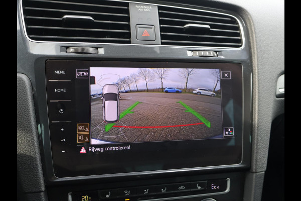 Volkswagen e-Golf + LEDER SPORTINTERIEUR | VIRTUAL COCKPIT | ADAPTIVE CRUISE | LED | CAMERA | STOELVERW. | APPLE CARPLAY