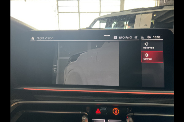 BMW X6 M Competition 626PK BTW Bowers&Wilkins Pano Nachtzicht Massage Stoelverw+Koeling BOMVOL!