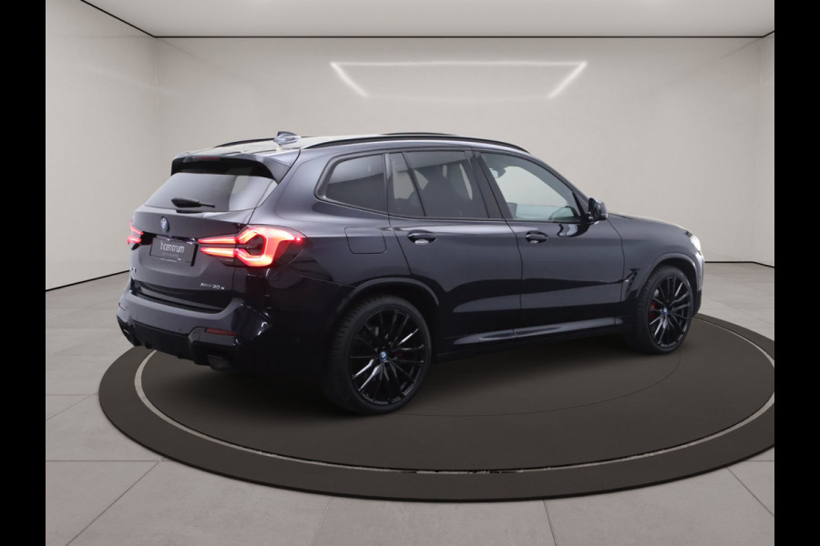 BMW X3 xDrive30e High Executive M-Sport 293 PK PHEV, Panoramadak, Harman / Kardon Sound, Memory,