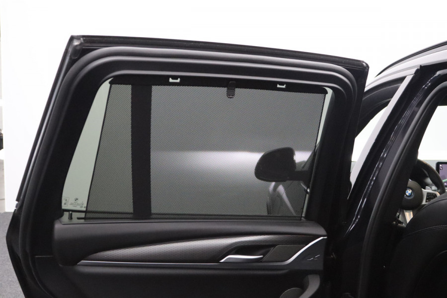 BMW X3 xDrive30e High Executive M-Sport 293 PK PHEV, Panoramadak, Harman / Kardon Sound, Memory,