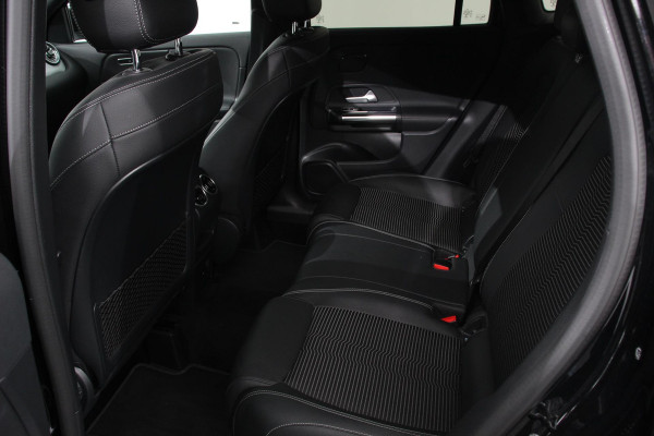 Mercedes-Benz GLA 200 163pk DCT Automaat Progressive Navigatie Climate Control Camera Electrisch bedienbare achterklep Half Leder Led Dab Ambienteverlichting