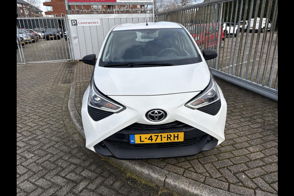 Toyota Aygo 1.0 VVT-i X-Fun | Airco | Elektrische ramen | Bluetooth | Radio/USB |