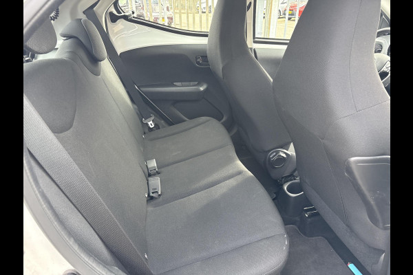 Toyota Aygo 1.0 VVT-i X-Fun | Airco | Elektrische ramen | Bluetooth | Radio/USB |