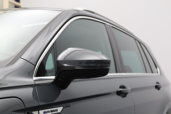 Volkswagen Tiguan 1.4 TSI eHybrid R-Line 245 PK Business PHEV, Panoramadak, Leder, 360 Camera, Carplay, Memory