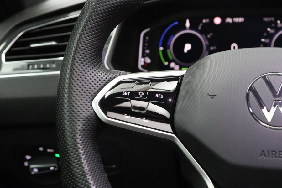 Volkswagen Tiguan 1.4 TSI eHybrid R-Line 245 PK Business PHEV, Panoramadak, Leder, 360 Camera, Carplay, Memory