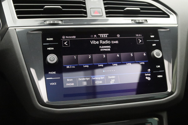 Volkswagen Tiguan 1.4 TSI eHybrid R-Line 245 PK Business PHEV, Panoramadak, Leder, 360 Camera, Carplay, Memory