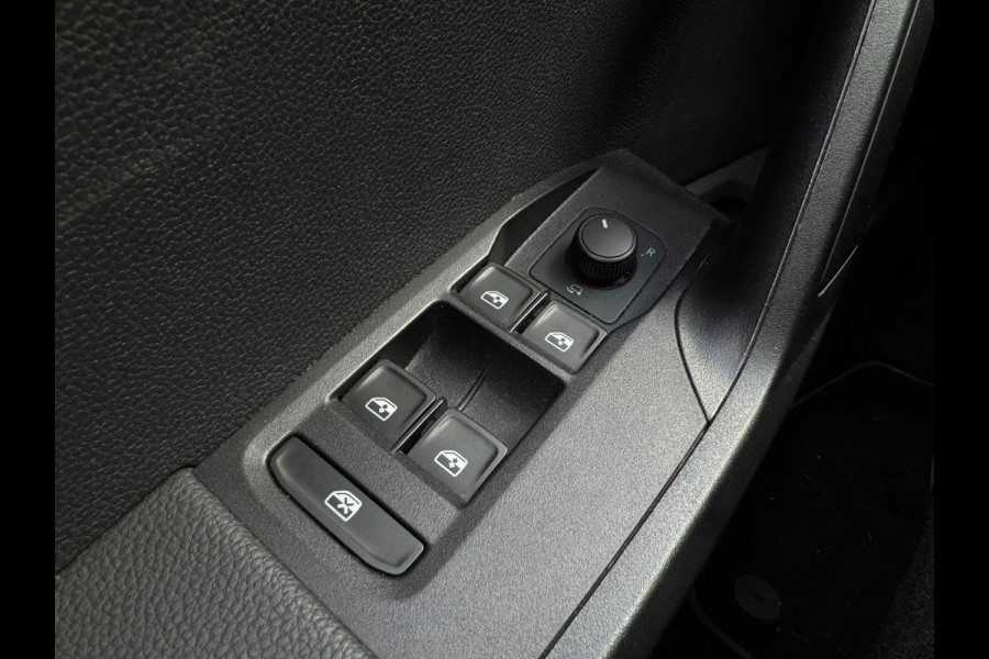 Seat Arona TSI 115PK DSG STYLE BUSINESS INTENSE CARPLAY/LMV/CRUISE