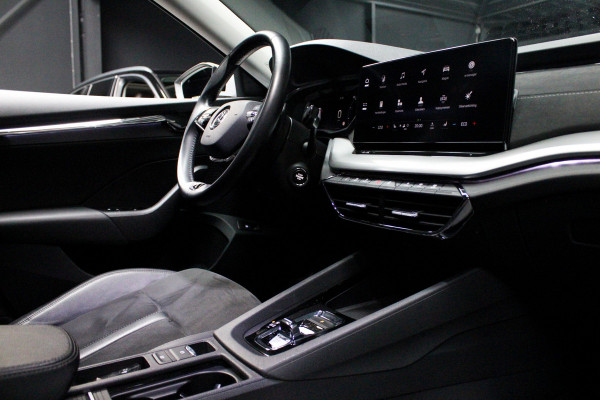 Škoda Octavia Combi 1.4 TSI iV PHEV HUD Leder Memory Camera ACC Stuurverwarming Ambient Keyless Virtual