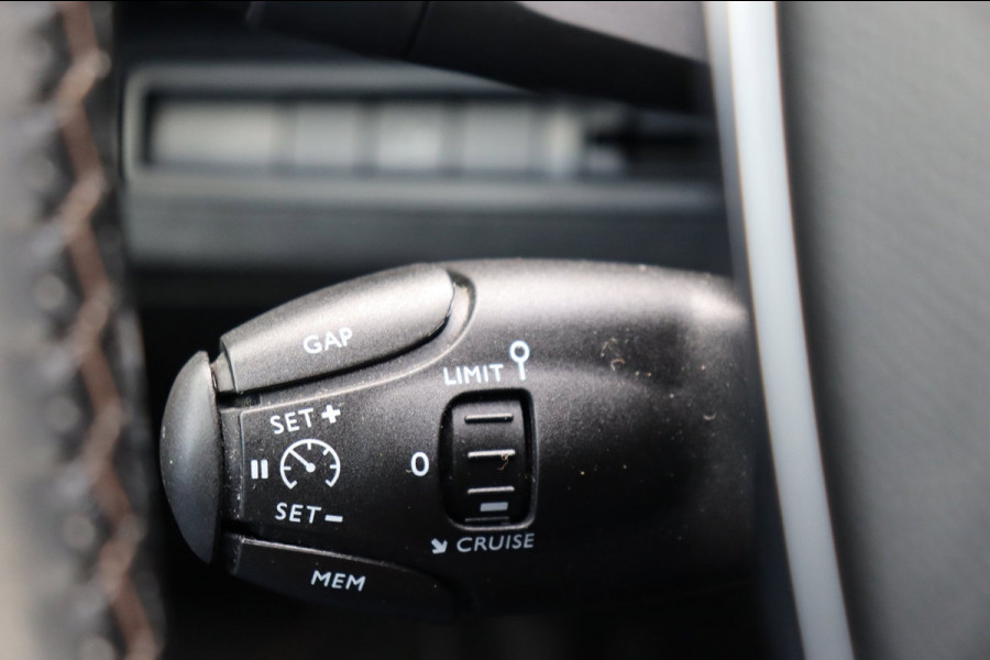 Peugeot 5008 1.2 PT BL GT-Line 7-peroons org.NL el.schuif+pano-dak camera trekhaak el.klep