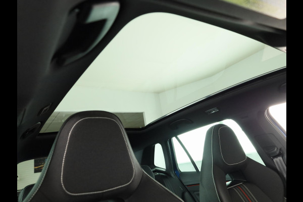 Škoda Kamiq Monte Carlo 1.0 TSI 115 pk 7 versn. DSG | Travel Assist Plus | Winter Pakket | 18 inch lichtmetalen velgen