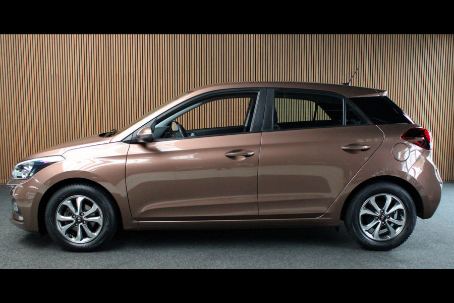 Hyundai i20 1.2 LP i-Drive Cool Airco Navi Camera LM velgen