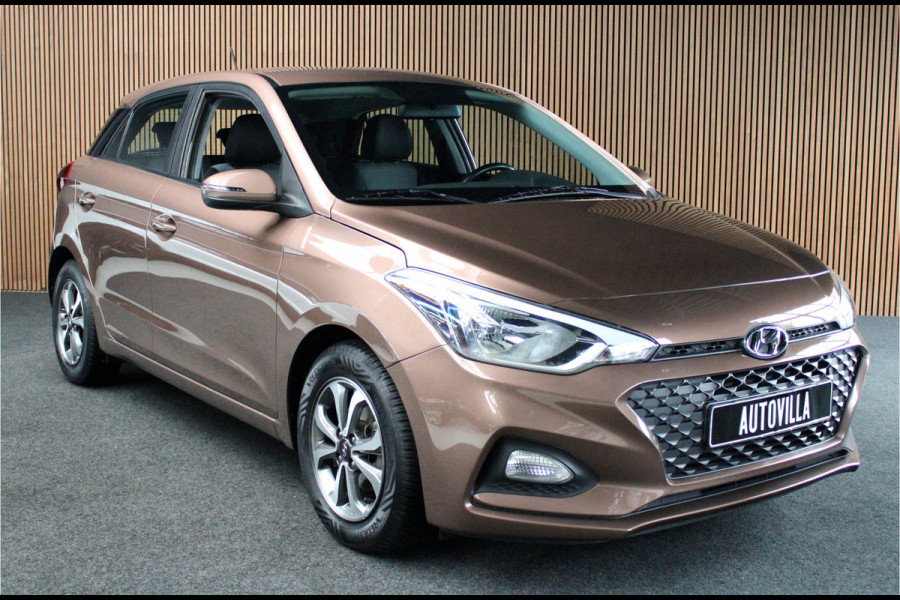 Hyundai i20 1.2 LP i-Drive Cool Airco Navi Camera LM velgen