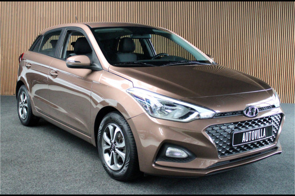 Hyundai i20 1.2 LP i-Drive Cool Airco Navi Camera LM velgen