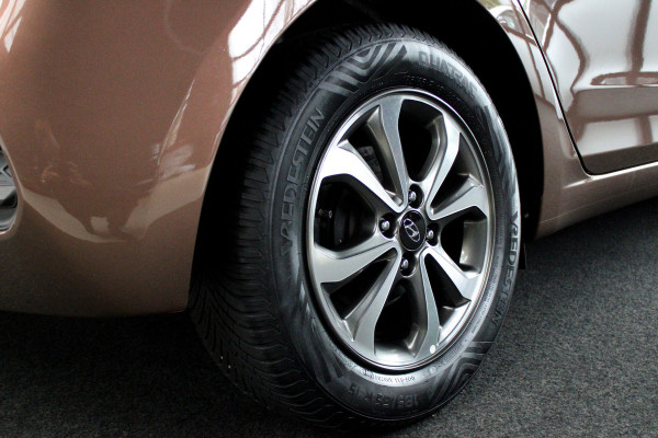 Hyundai i20 1.2 LP i-Drive Cool Airco Navi Camera LM velgen