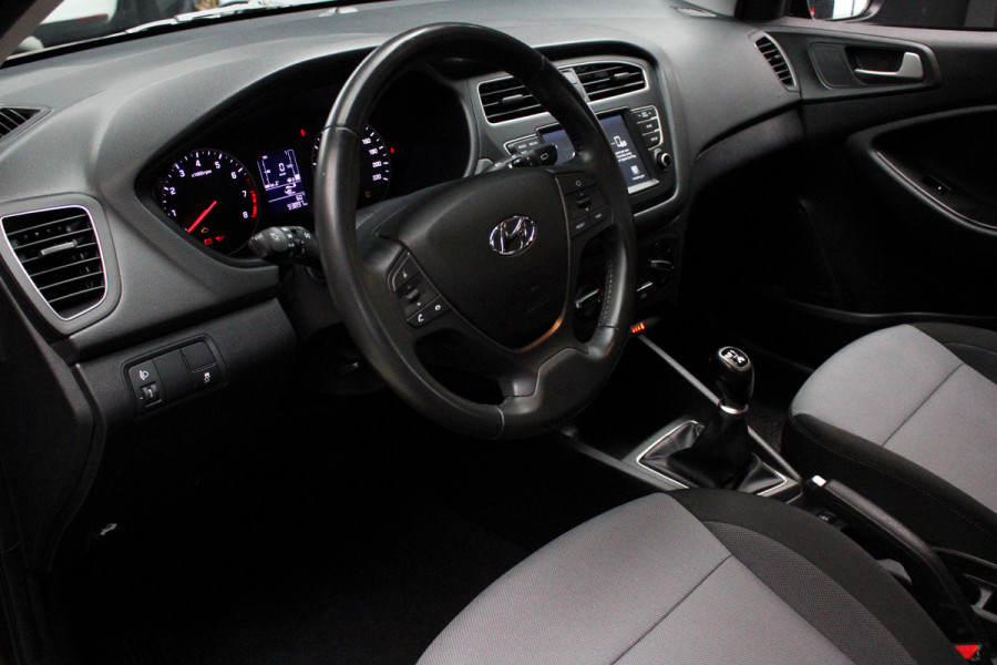 Hyundai i20 1.2 LP i-Drive Cool Airco Navi Camera LM velgen