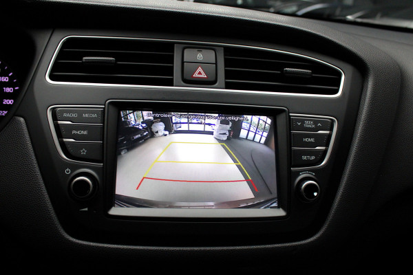 Hyundai i20 1.2 LP i-Drive Cool Airco Navi Camera LM velgen