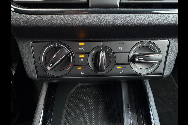 Škoda Kamiq 1.0 TSI 110PK Ambition CAMERA/CRUISE/CARPLAY