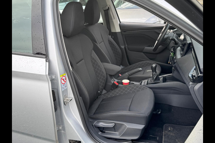 Škoda Kamiq 1.0 TSI 110PK Ambition CAMERA/CRUISE/CARPLAY