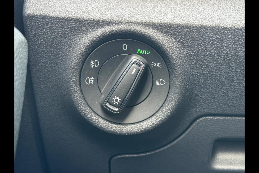 Škoda Kamiq 1.0 TSI 110PK Ambition CAMERA/CRUISE/CARPLAY