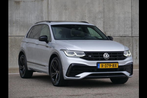 Volkswagen Tiguan 1.5 TSI R-Line | panorama | head-up | Trekhaak..