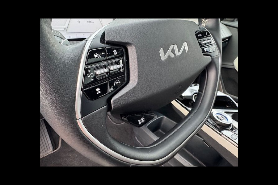 Kia Ev6 GT-Line 77.4 kWh Airco/ECC,HUD,Camera,Glazen Dak,Matrix verlichting