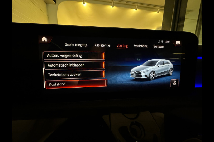 Mercedes-Benz A-Klasse 220 AMG Premium Plus Sfeer|Camera|Lane