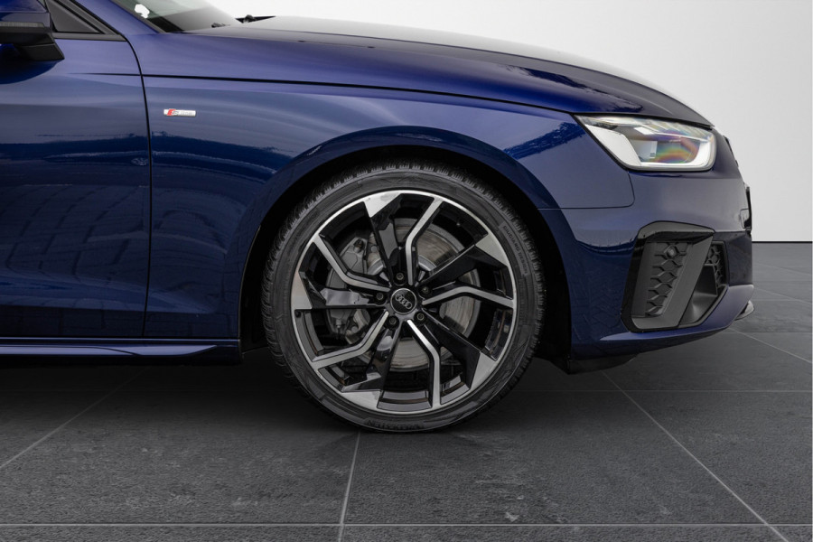 Audi A4 Avant 45 TDI 231pk Quattro S-line Pano Trekhaak 19''
