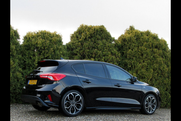 Ford Focus 1.5 EcoBoost Automaat ST Line Business