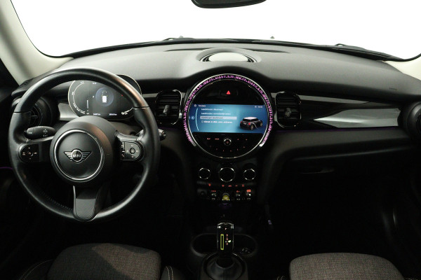 MINI Mini Electric Classic 33 kWh (SFEERVERLICHTING, CRUISE CONTROL, NAVIGATIE, PARKEERSENSOREN)