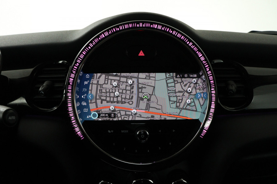 MINI Mini Electric Classic 33 kWh (SFEERVERLICHTING, CRUISE CONTROL, NAVIGATIE, PARKEERSENSOREN)