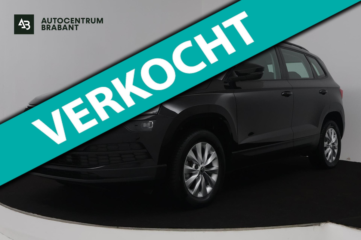 Škoda Karoq 1.0 TSI Business Edition (PANORAMADAK, STOEL/STUUR VERWARMING, NAVIGATIE CARPLAY, DIGITALE COCKPIT, SENSOREN)